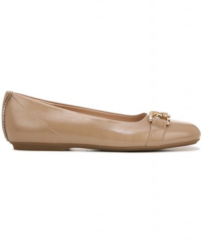 Women's Wexley-Adorn Flats Tan/Beige $45.90 Shoes