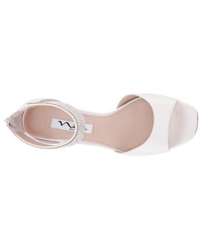 Women's Dezzie Evening Sandals Ivory/Cream $41.42 Shoes