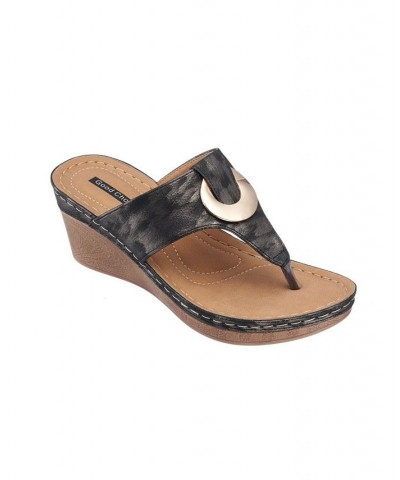 Genelle Wedge Sandal Black $31.50 Shoes