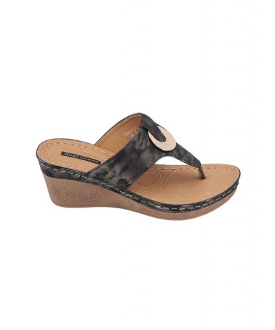 Genelle Wedge Sandal Black $31.50 Shoes