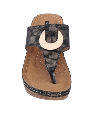 Genelle Wedge Sandal Black $31.50 Shoes