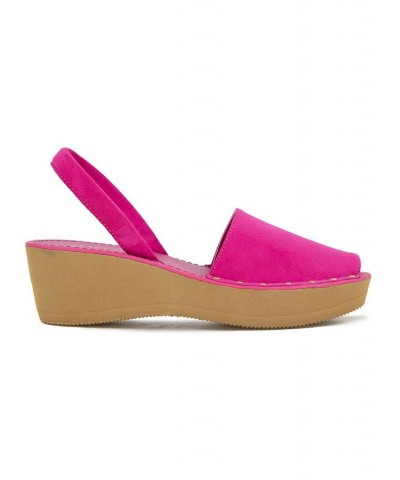 Women's Fine Glass Studs Wedge Sandals Pink $42.66 Shoes