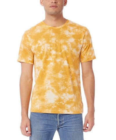 Men's Short Sleeves Go-To T-shirt Gold $19.78 T-Shirts