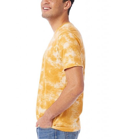 Men's Short Sleeves Go-To T-shirt Gold $19.78 T-Shirts